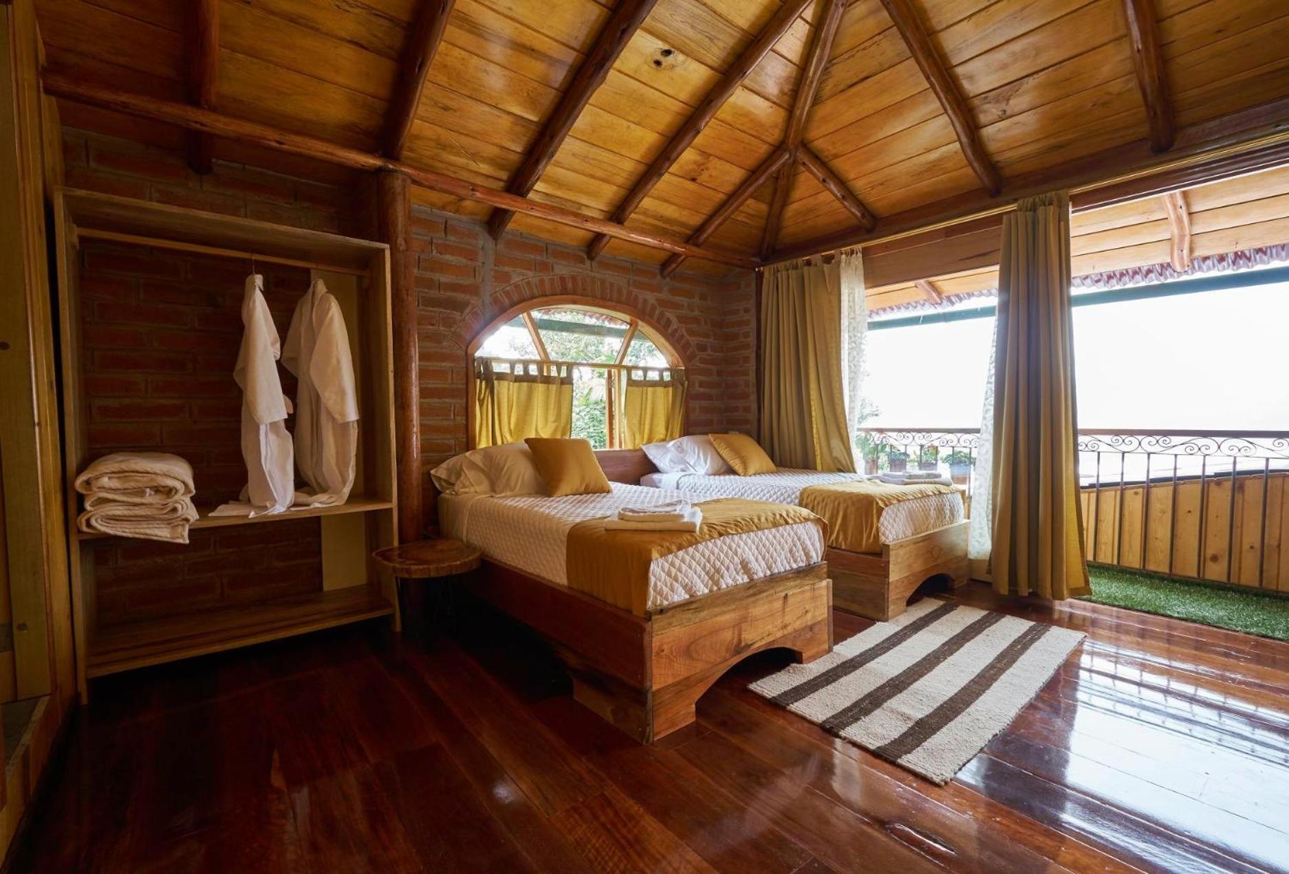 Casa De Vista Alta Hotel Mindo Luaran gambar